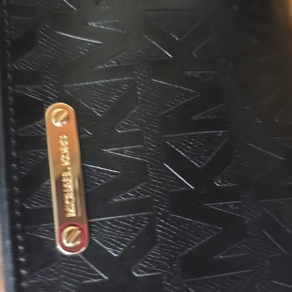 MICHAEL KORS BELT BAGS ❤️🥰 - Picture 2 of 8